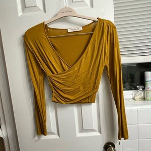 Small Francesca’s top